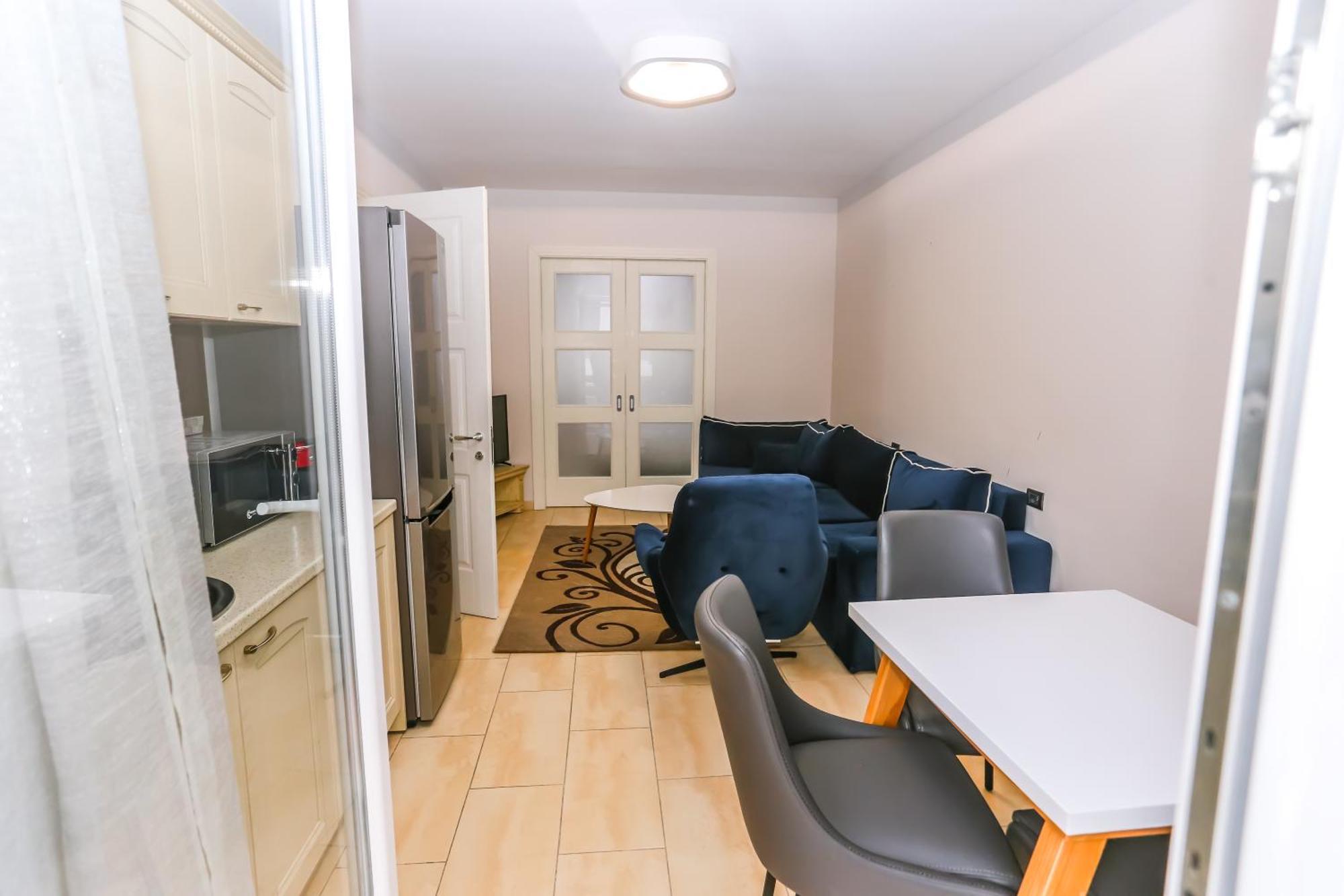 Viatirana By Shqiptrip Apartment Ngoại thất bức ảnh